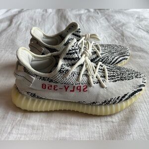 Yeezy Boost 350 V2 ‘Zebra’ (10.5)